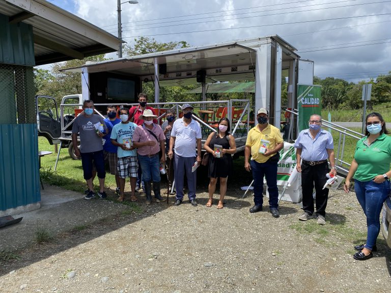 Aula Movil (7)
